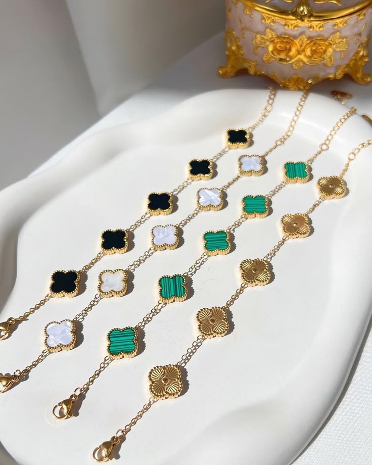 18K gold plated clover charm bracelet from House of Svarnaa – minimalist daily wear jewellery for office women 